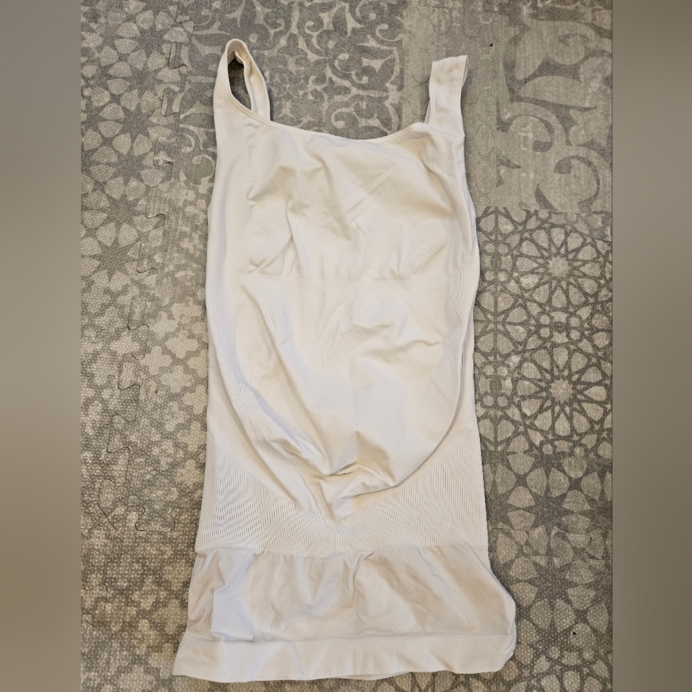 Blanqi Maternity Belly Support Tanktop